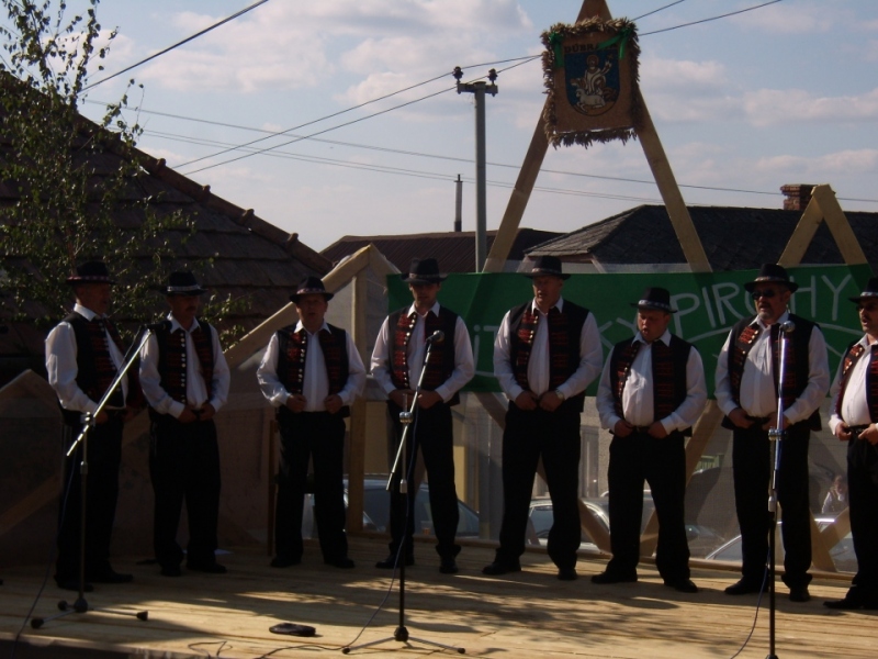 Folklórna skupina Gubov