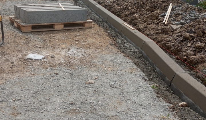 9. fotografia fotogalérie Aktuality / Dúbrava - 101 00 Miestne komunikácie NFP309070FDF9 - foto