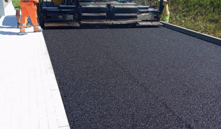 Fotka - Dúbrava - 101 00 Miestne komunikácie NFP309070FDF9 2025